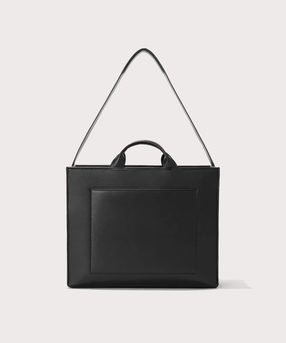 Daily Tote in Onyx, Medium